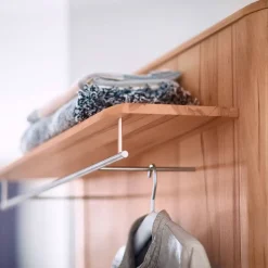 Clearance Garderobenpaneel in Kernbuche - Hippa Garderoben