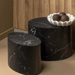 Ovaler Beistelltisch mit zylindrischem Design - Same Tische