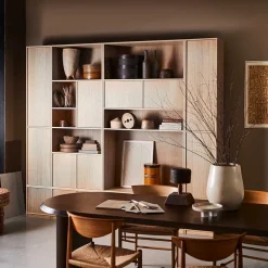 Best Regal mit vier Fächern und drei Türen - Ewana Regale|Vitrinen