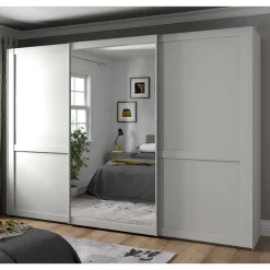 Outlet Schlafzimmerschrank mit Schwebetüren in Weiß - Flinn Kleiderschränke