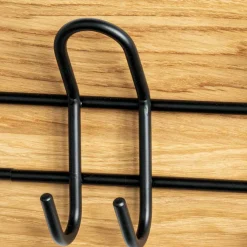 Best Schwarze Metall Hakenleiste mit 8 Haken - Akke Garderoben