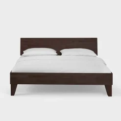 Wengefarbiges Holzbett Careful aus Buche massiv lackiert Betten