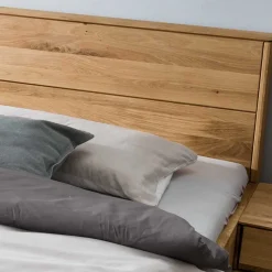 Sale Wildeiche Holzbett in Schwebeoptik - Sesimbra Betten